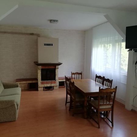 Maci Vendégház Bekescsaba Esterno foto
